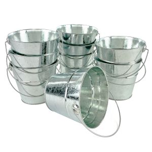 This bundle comes with 9 small metal pails.
